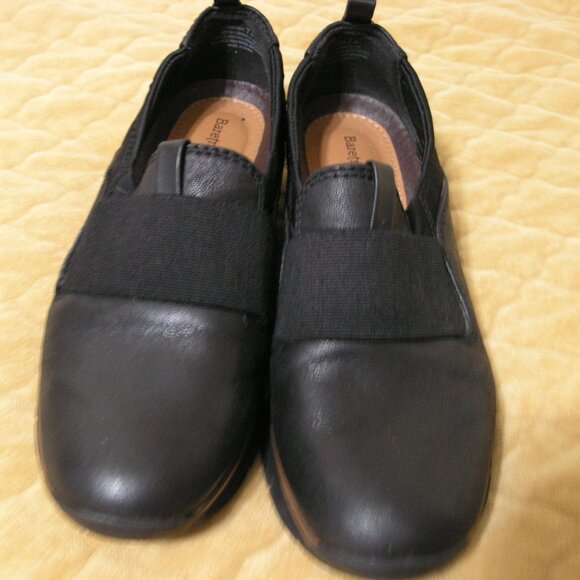 Baretraps  Garner Black Slip-on Women's Size 7M - Picture 6 of 6